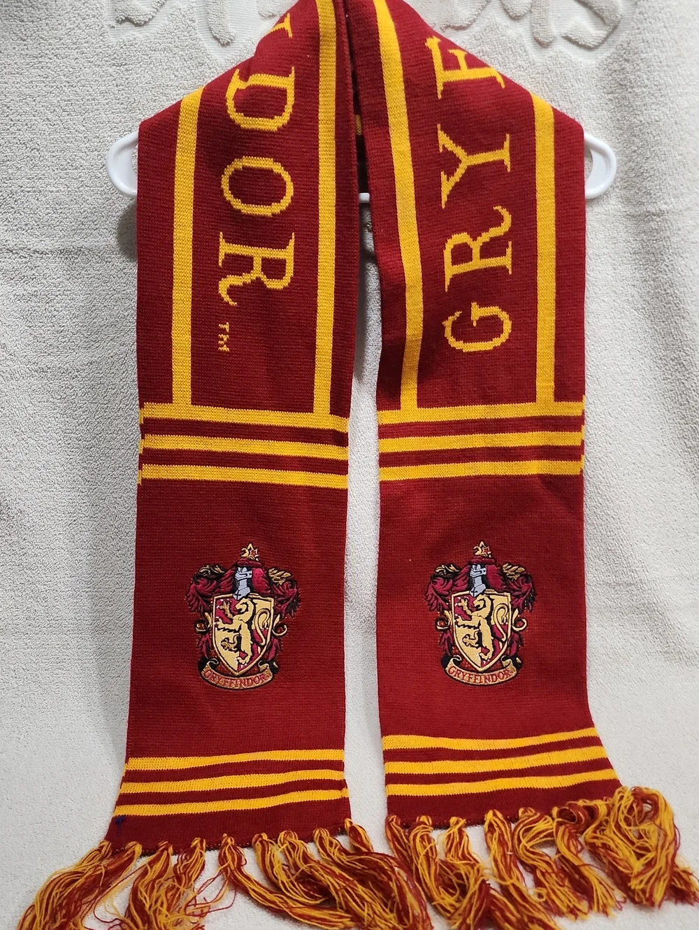 Gryffindor Knit Scarf in Burgundy and Gold